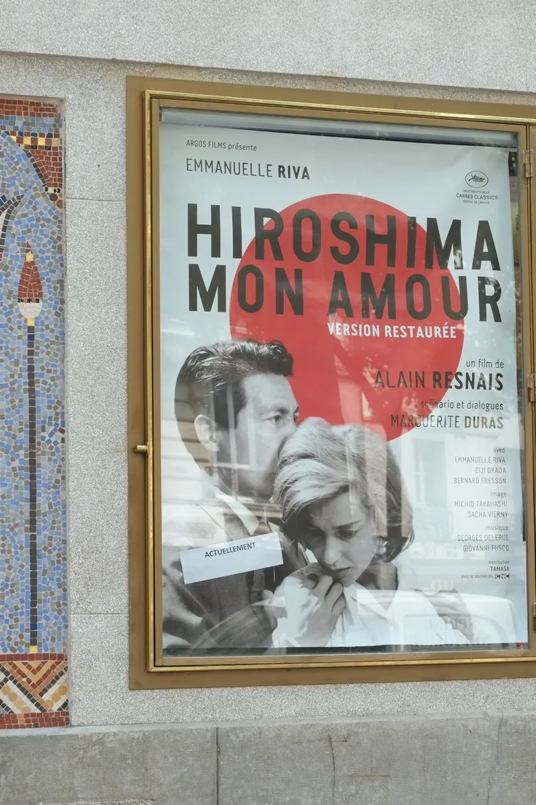 Hiroshima mon amour poster