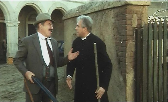 Don Camillo e i giovani d'oggi poster