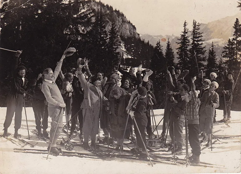 Love on Skis poster