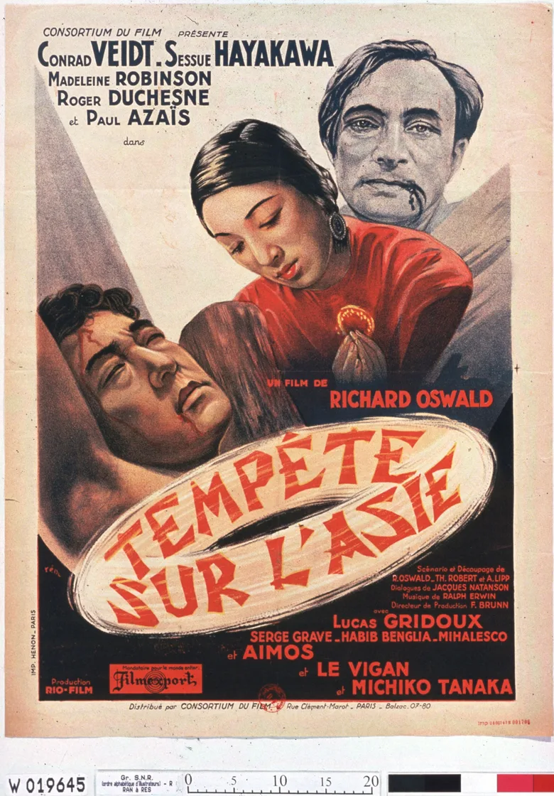Tempête sur l'Asie poster