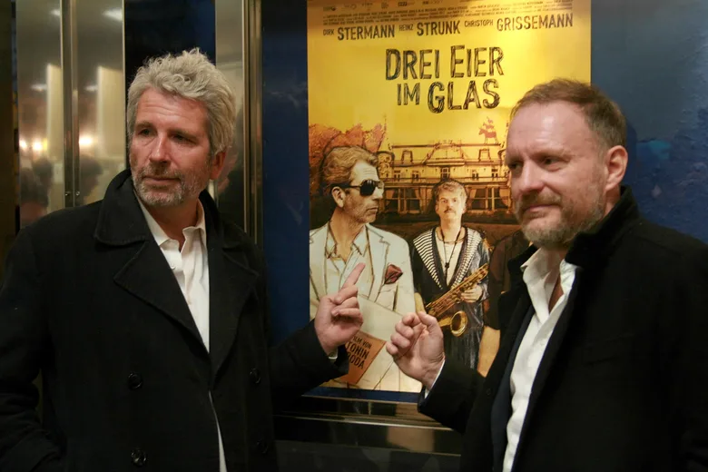Drei Eier im Glas poster