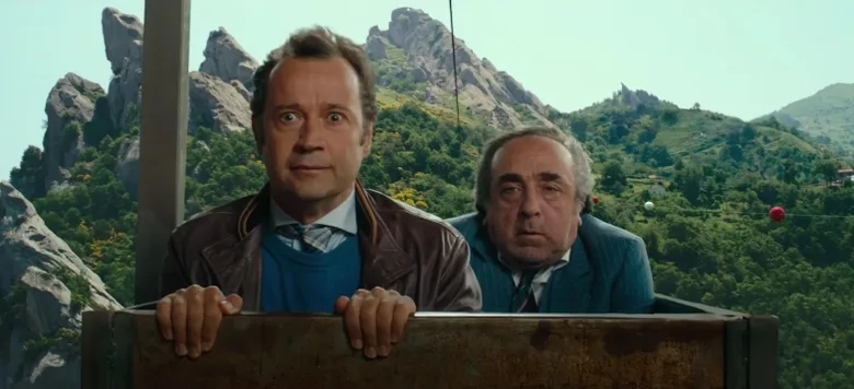 Un paese quasi perfetto poster