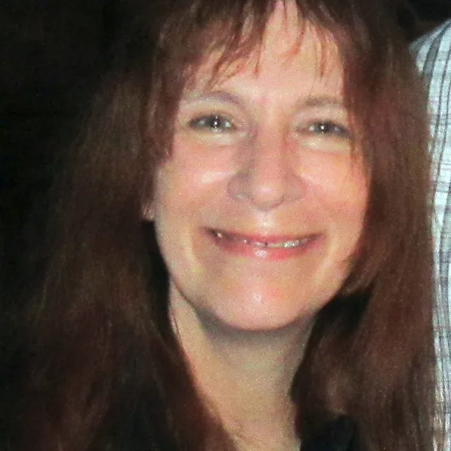 Amanda Plummer
