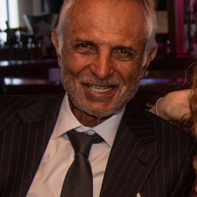 Robert Miano