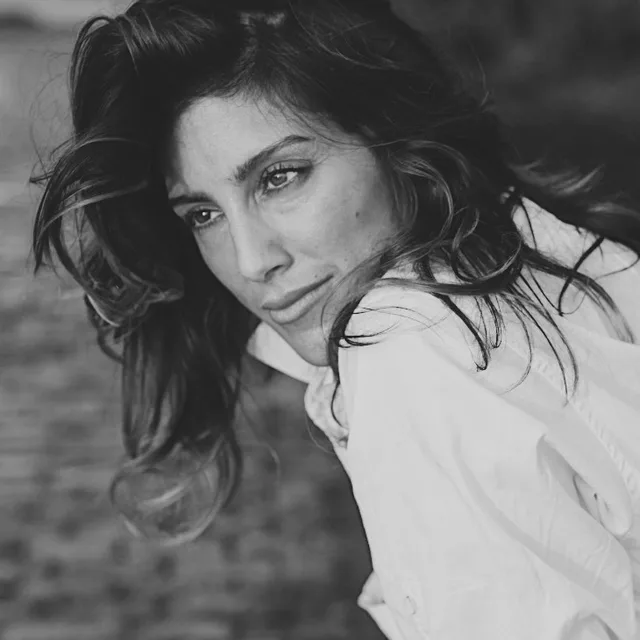 Jennifer Esposito