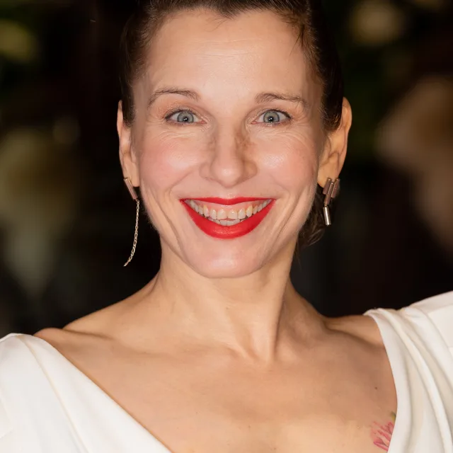 Meret Becker