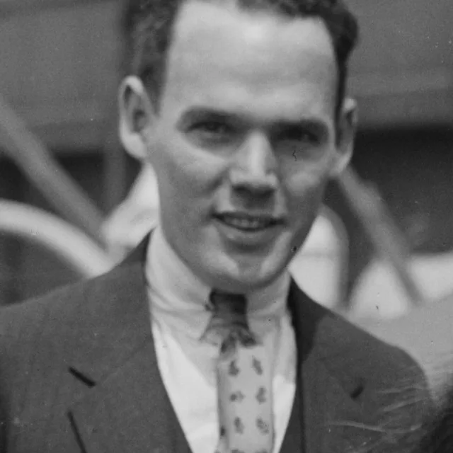 Henry Hull