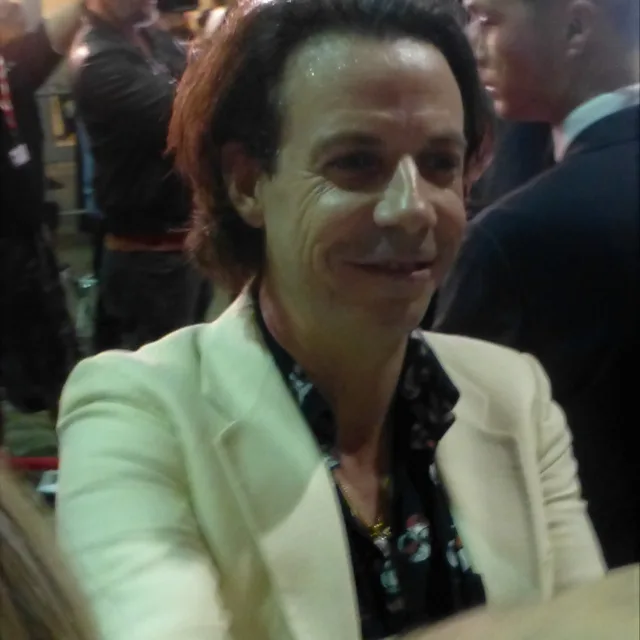 Noah Taylor