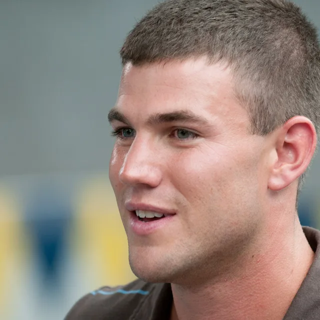 Austin Stowell