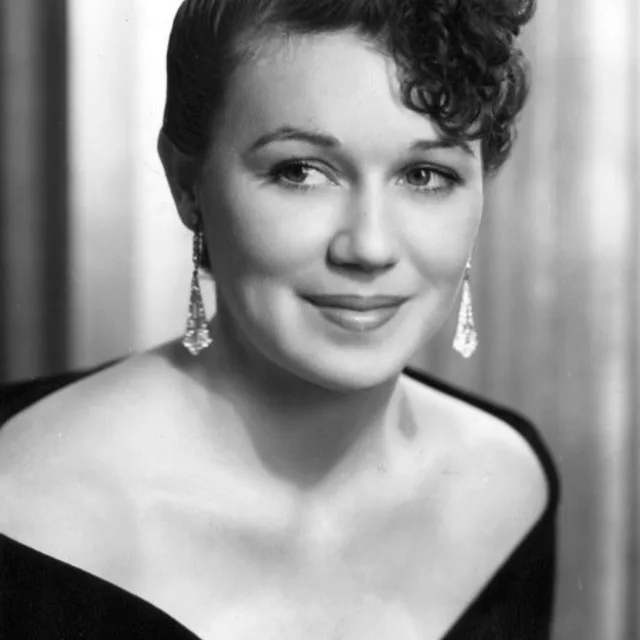 Jeanette Nolan