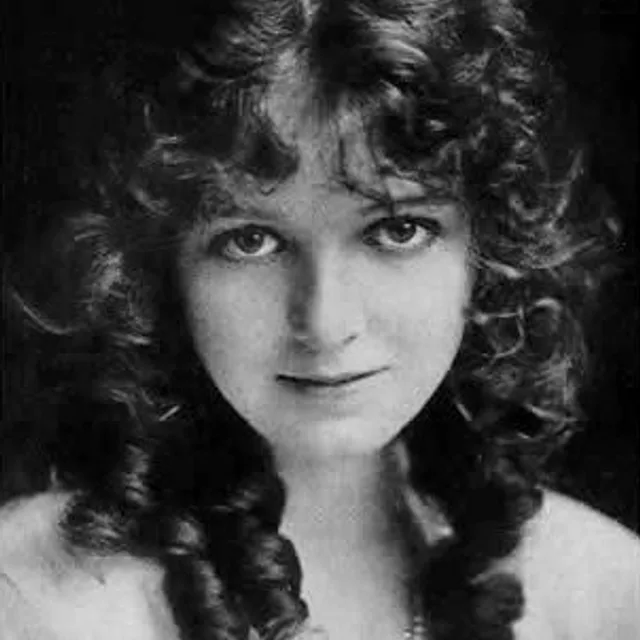 Vivian Martin