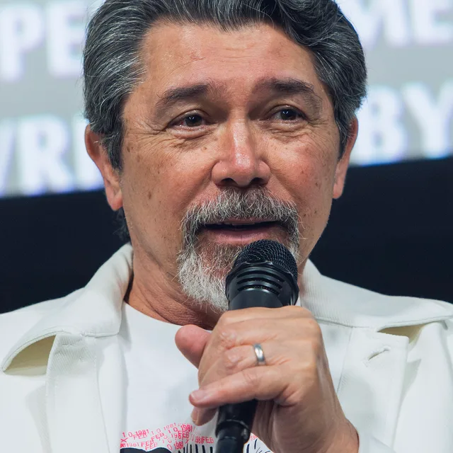 Lou Diamond Phillips