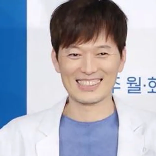 Jung Jae-young
