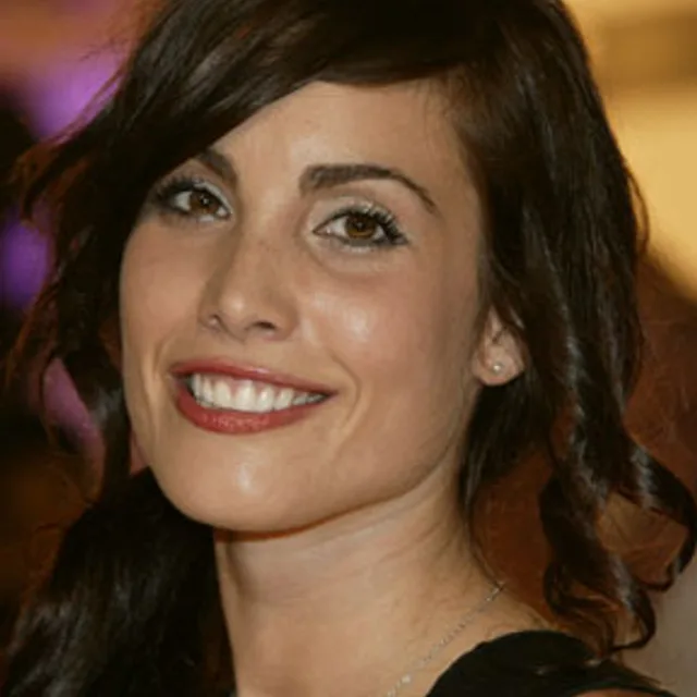 Carly Pope