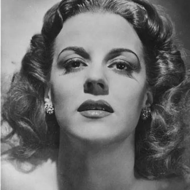 Nélida Bilbao