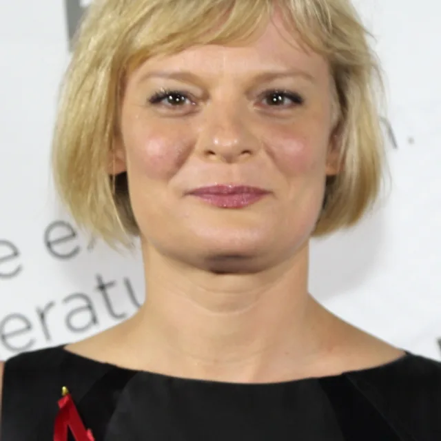 Martha Plimpton