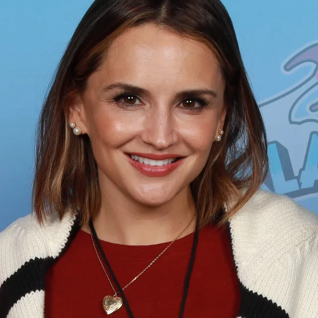 Rachael Leigh Cook