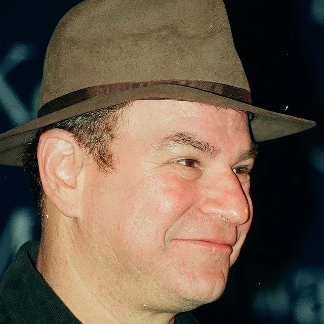 Robert Wuhl