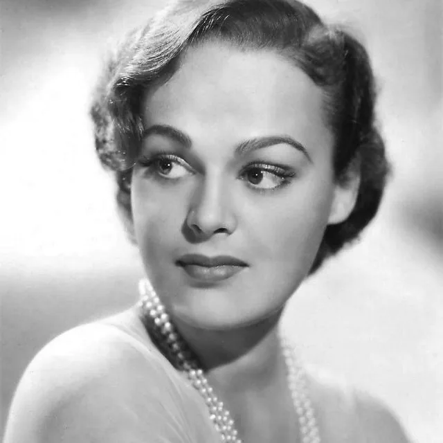 Katherine DeMille