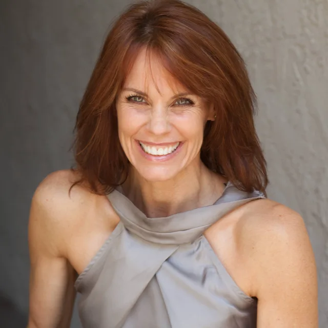 Alexandra Paul
