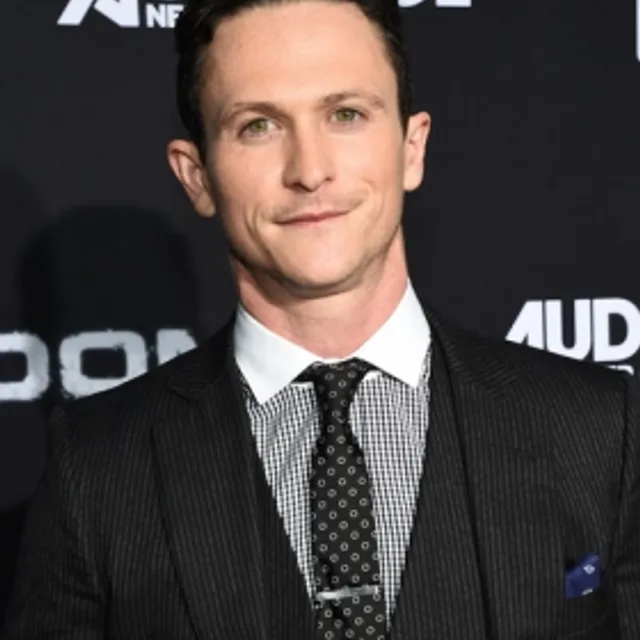 Jonathan Tucker