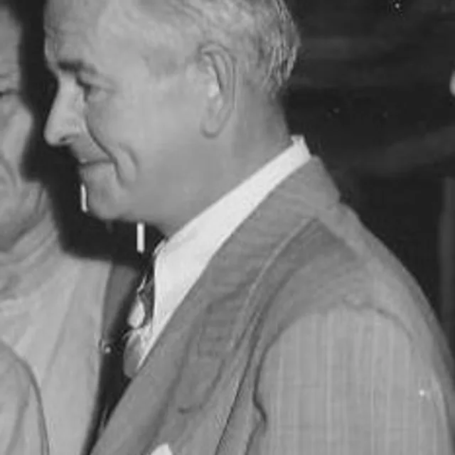 Louis King