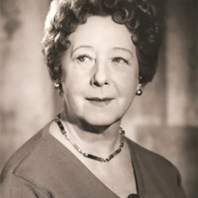 Mona Washbourne