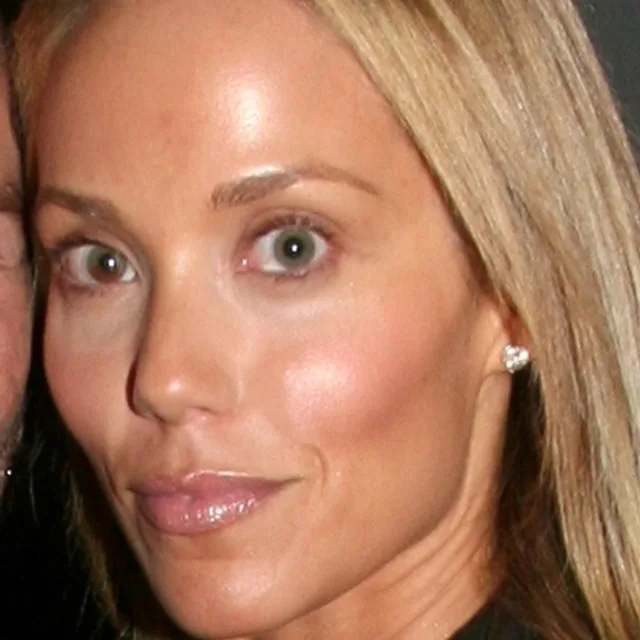 Elizabeth Berkley