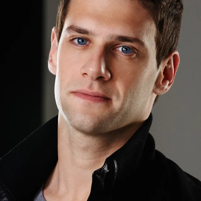 Justin Bartha