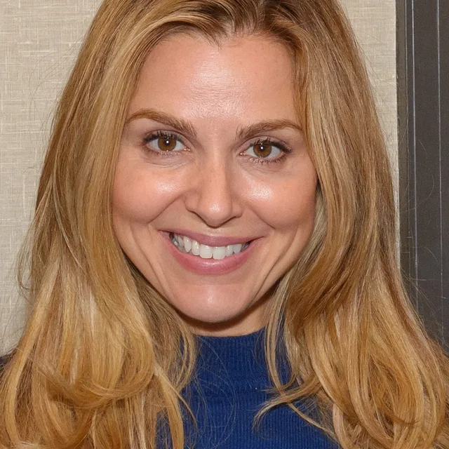 Cara Buono
