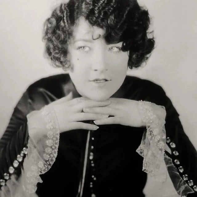 Yola d'Avril