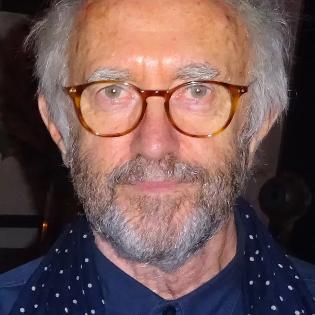 Jonathan Pryce