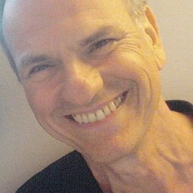 Avi Nesher