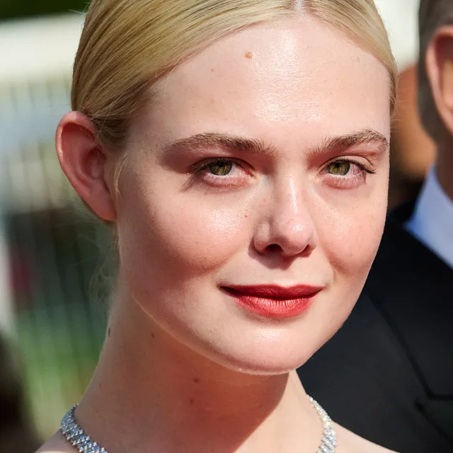 Elle Fanning