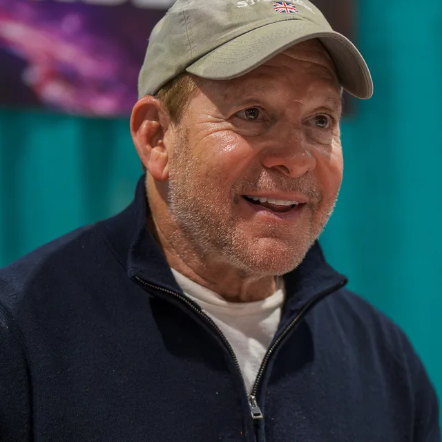 Steve Guttenberg