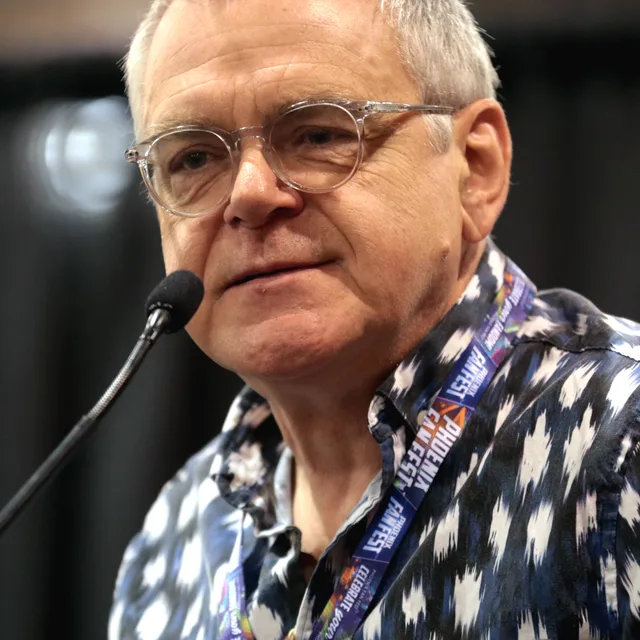 Kevin McNally