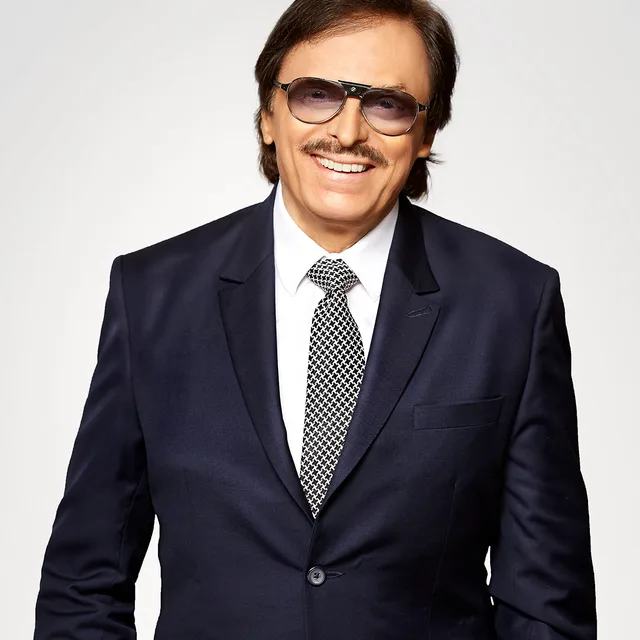 Sanjay Khan