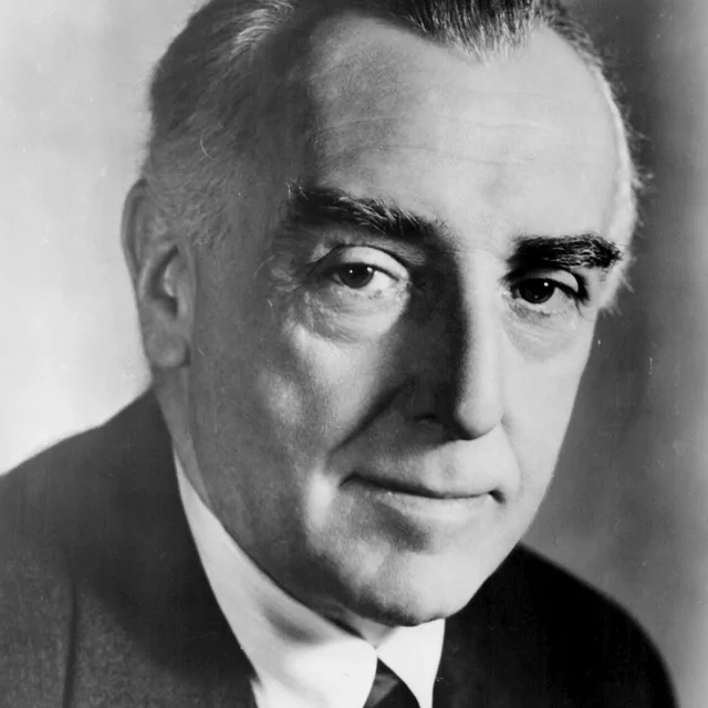Walter Hampden