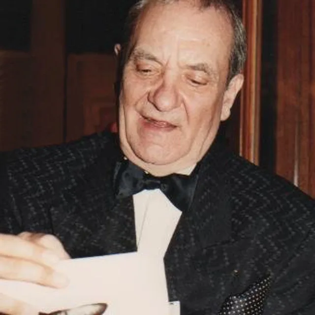 Jean Carmet