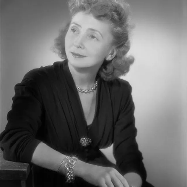 Madeleine Renaud