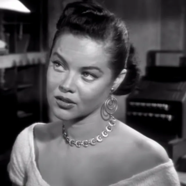 Dona Drake