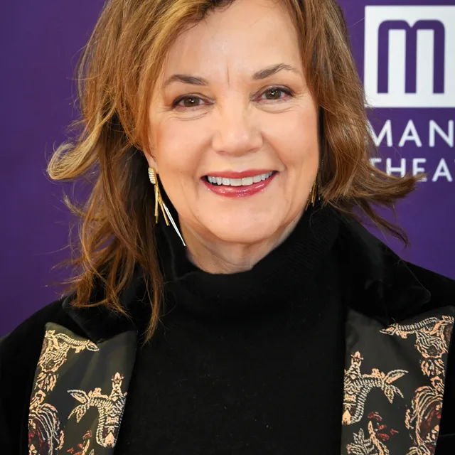 Margaret Colin