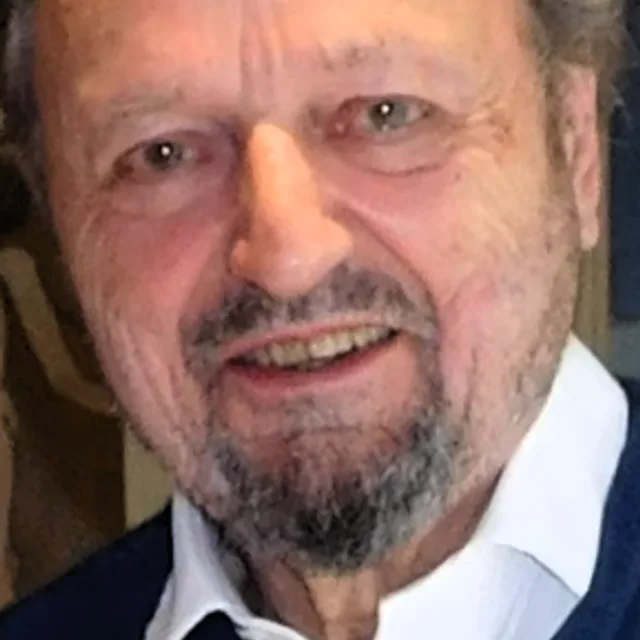 Peter Bowles