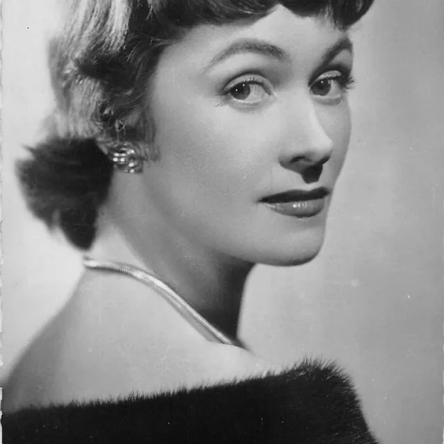 Maria Mauban