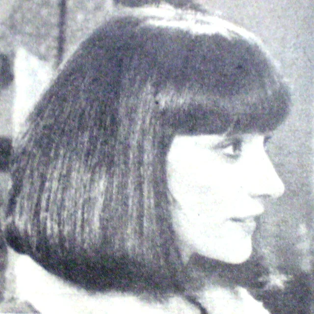 Dora Baret