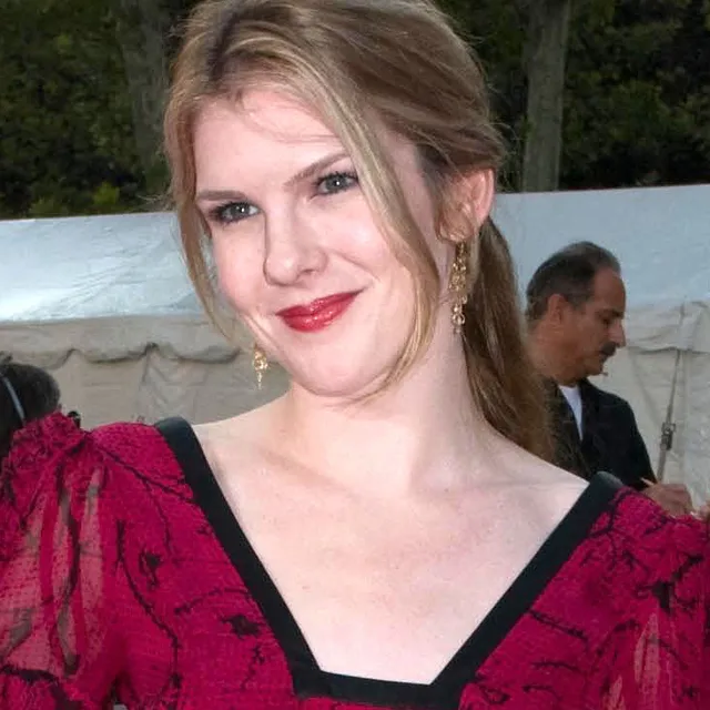 Lily Rabe