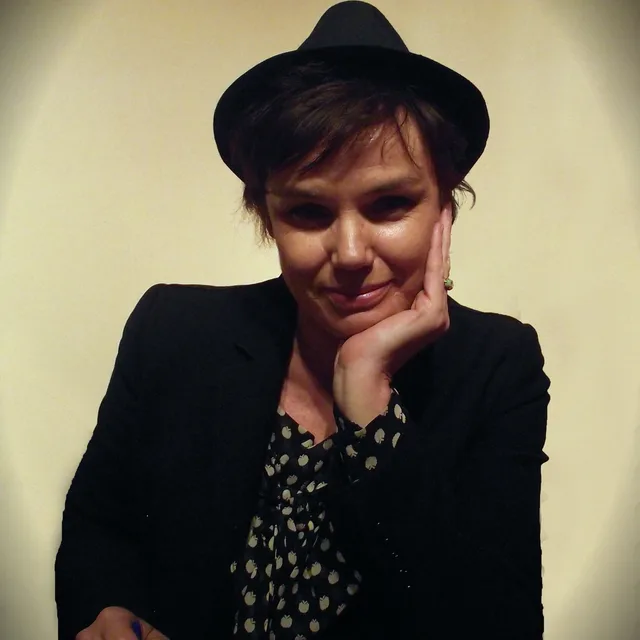 Claire Nebout