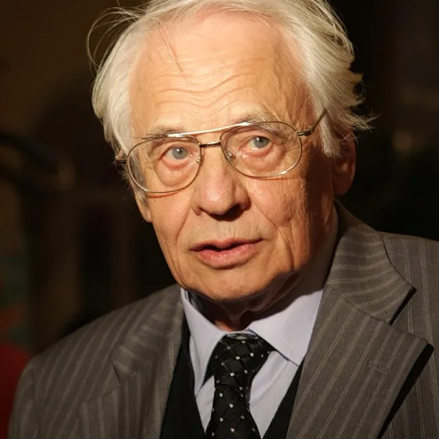 Vladimir Naumov