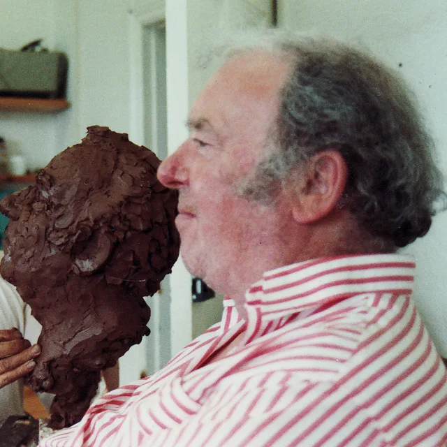 Freddie Jones