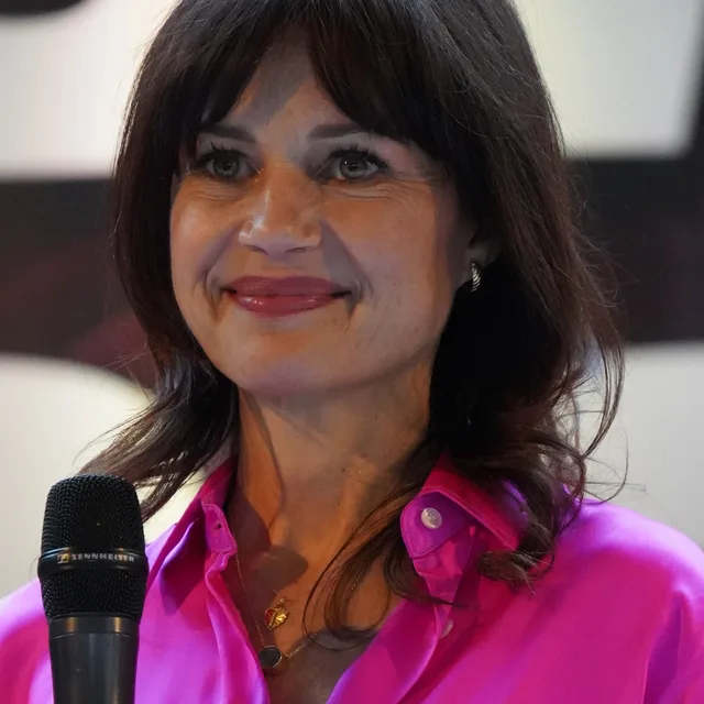 Carla Gugino